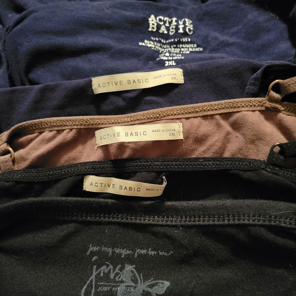 Bundle of 5 camisoles